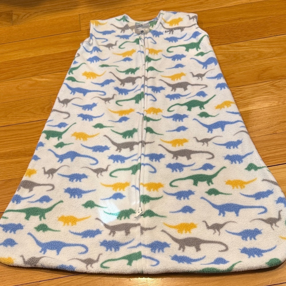 Halo boys dinosaur sleepsack size medium.